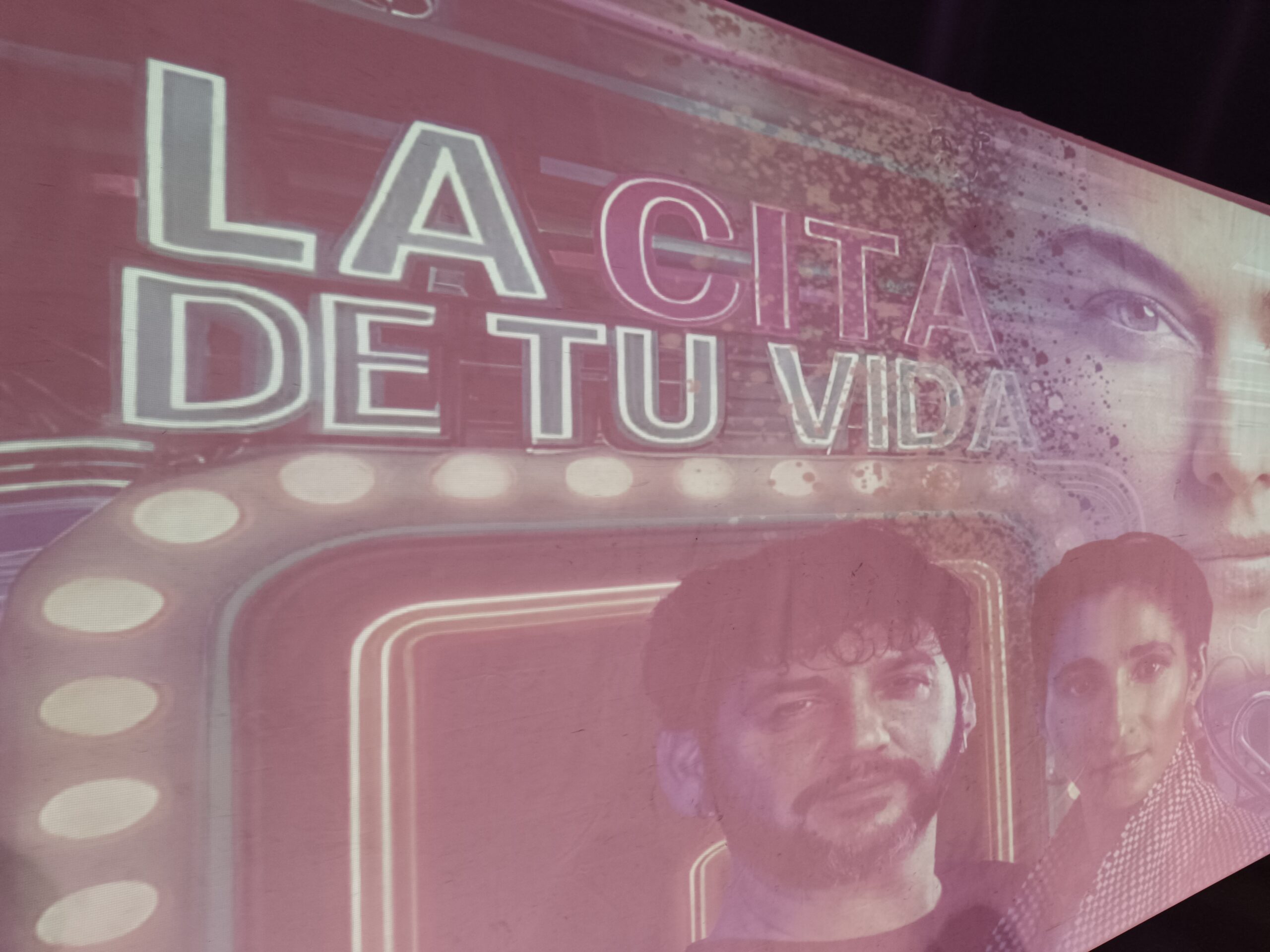 'La cita de tu vida' es un 'podcast' producido por Mundo en Movimiento. GUILLERMO MARTÍNEZ