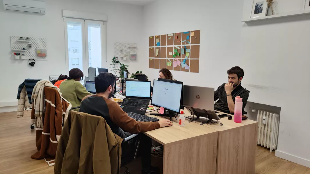 Foto: oficina de la Fundación Renovables.