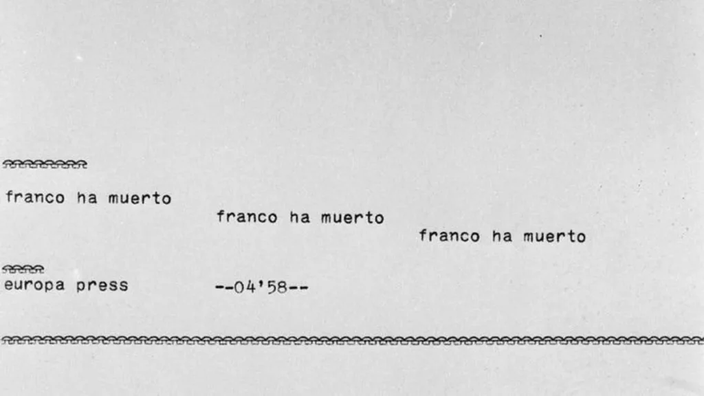 El histórico teletipo que Europa Press distribuyó a sus abonados a las 04.58 del 20 de noviembre de 1975.- Europa Press