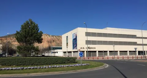 IES Comercio de Logro&ntilde;o.- IES Comercio