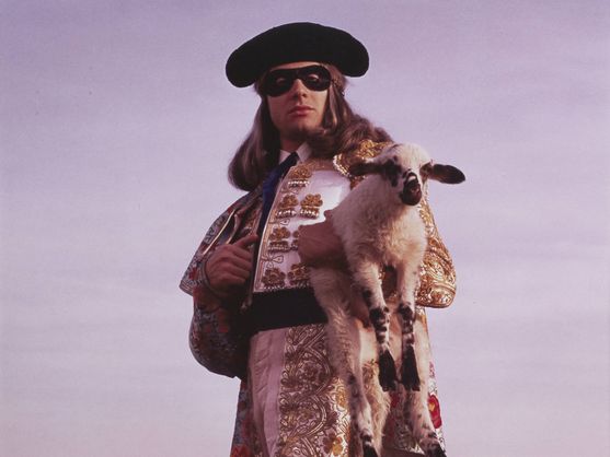 Torero cordero, de Pablo P&eacute;rez M&iacute;nguez.- Cedida