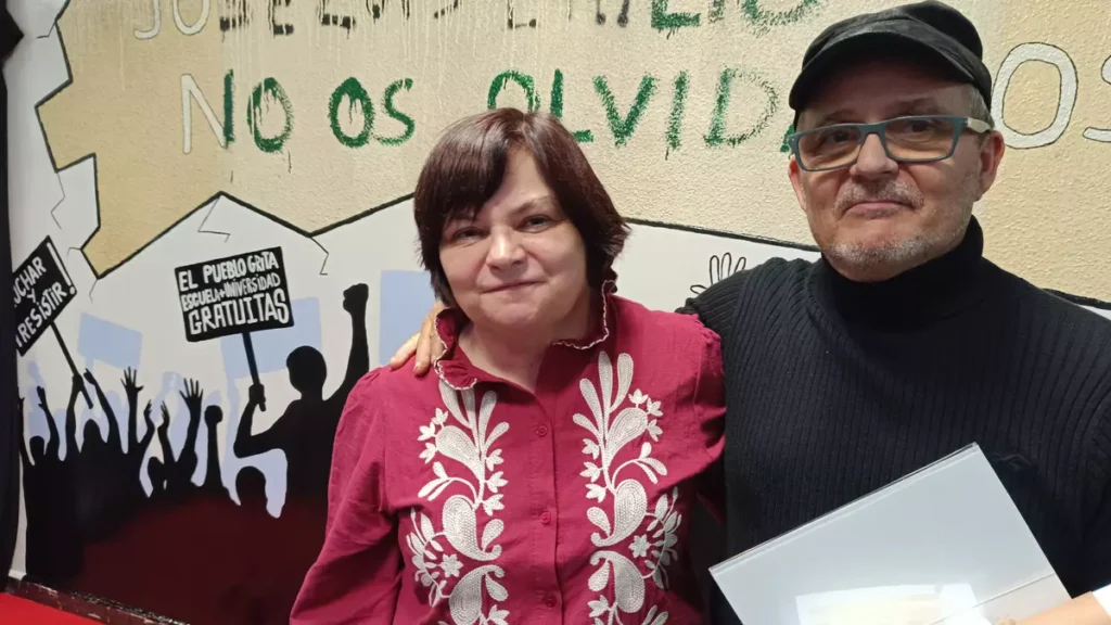 Javier Montañés y Maricarmen Martínez, hermanos de los jóvenes asesinados en una manifestación en diciembre de 1979.- Guillermo Martínez