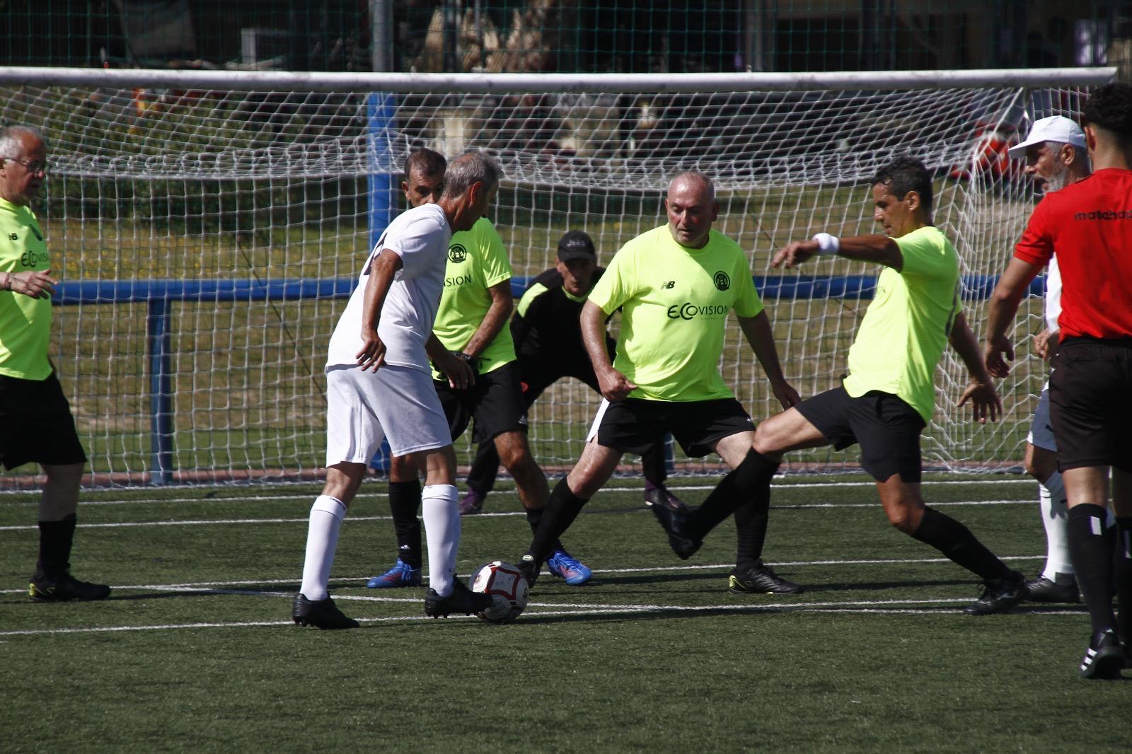 Un partido del denominado f&uacute;tbol andando.- Cedida