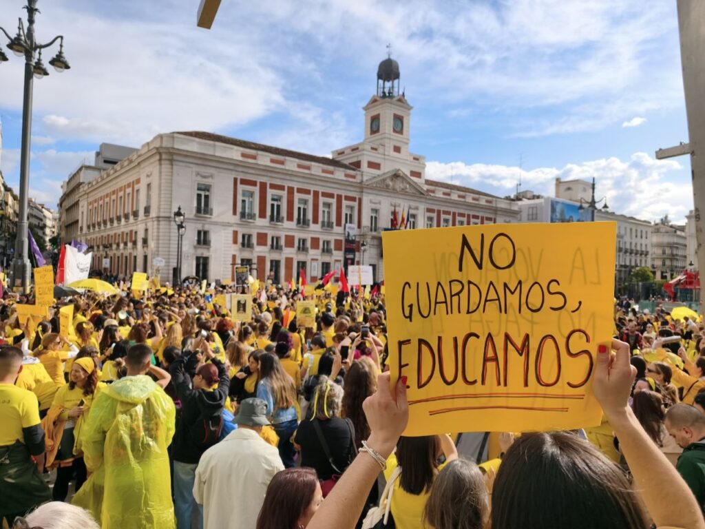 Manifestación del personal de la educación infantil en la Puerta del Sol.- Guillermo Martínez