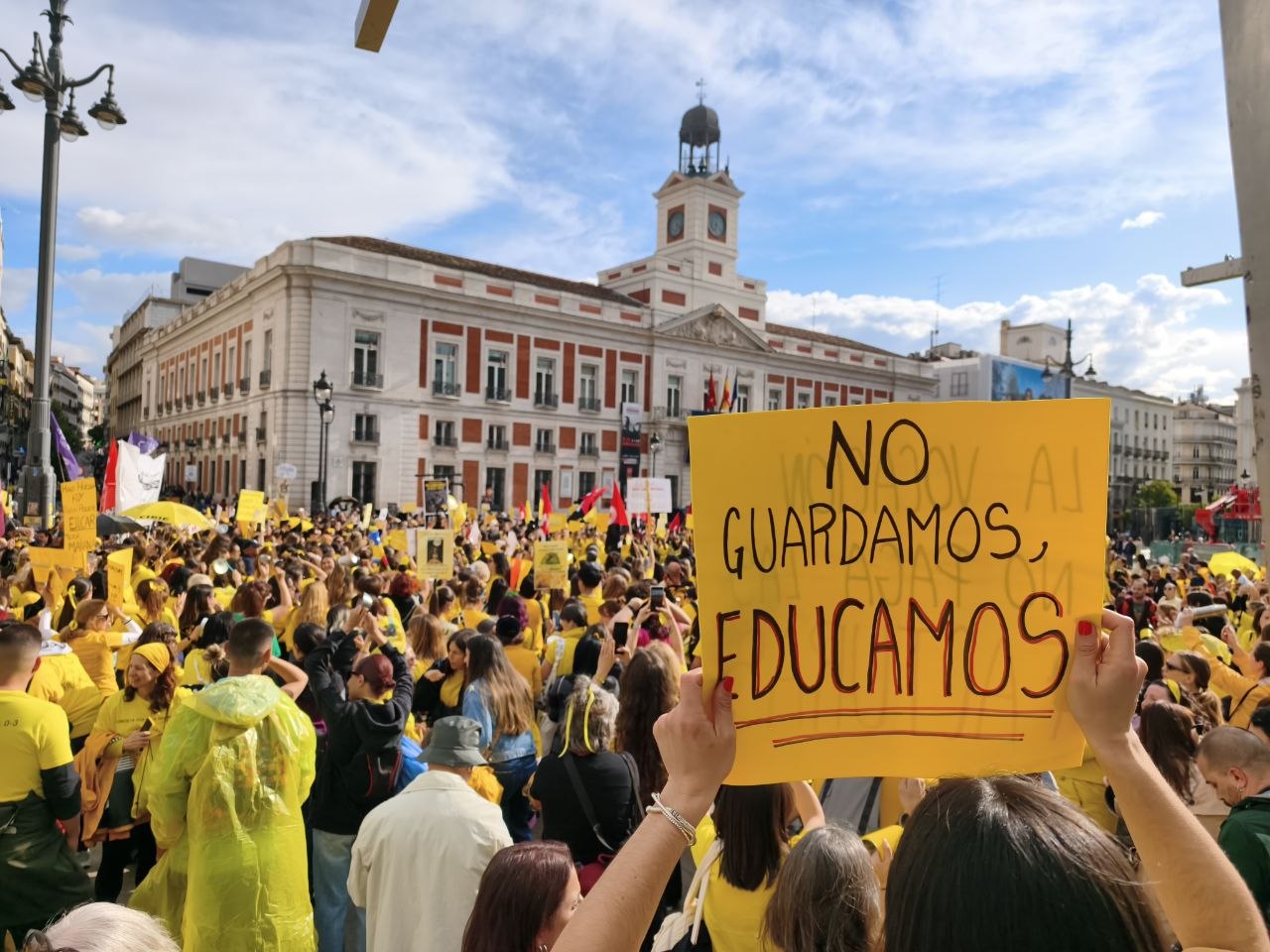Manifestaci&oacute;n del personal de la educaci&oacute;n infantil en la Puerta del Sol.-&nbsp;Guillermo Mart&iacute;nez