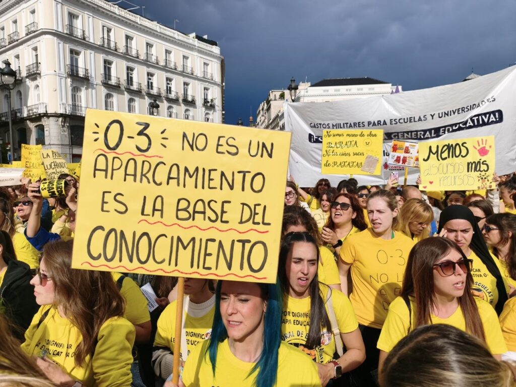 Educadoras infantiles en una protesta en la Puerta del Sol.- Guillermo Martínez