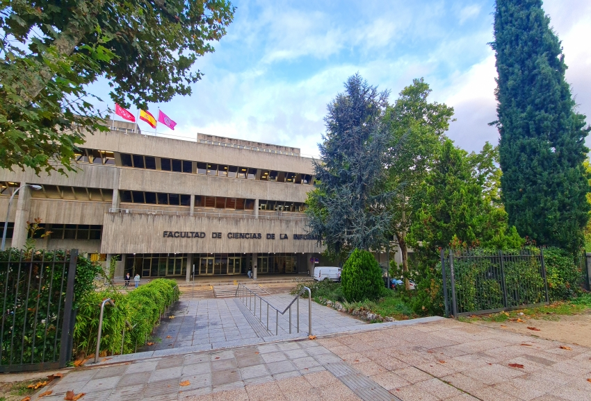 Facultad de Ciencias de la Informaci&oacute;n de la UCM.- CCINFO
